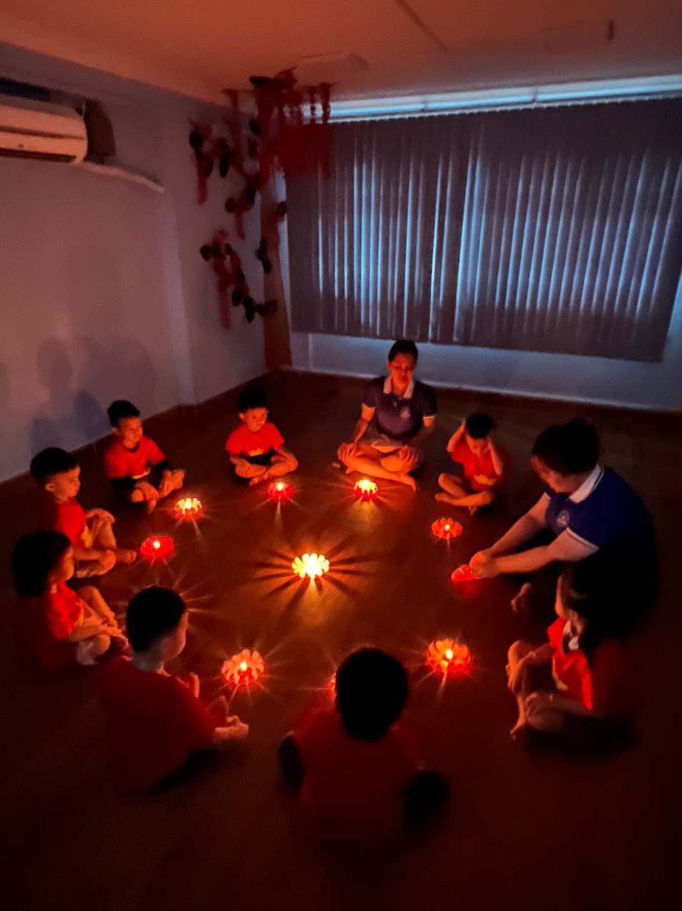 học về truyền thống lịch sử