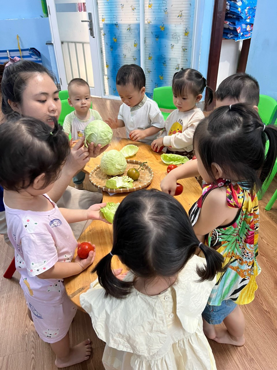 bé nhận biết và tập nói các loại rau củ quả